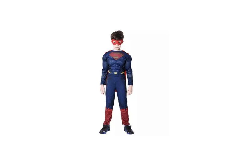 Костюм супергероя для ребенка: особенности и советы выбора 