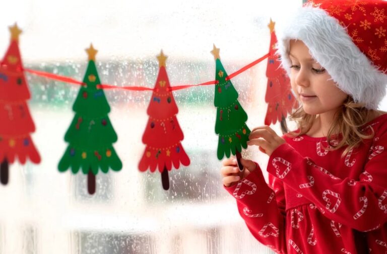 Яку іграшку купити дитині на Новий рік: доступний асортимент і поради при виборі 